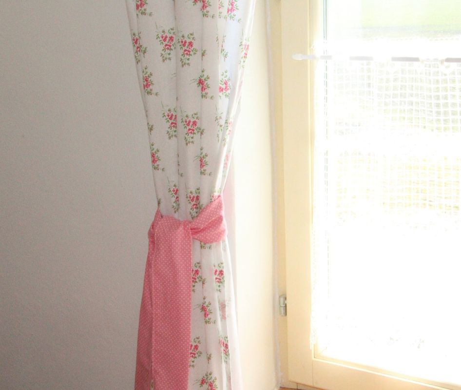 .Závěsy na okna 3 do dívčího pokoje