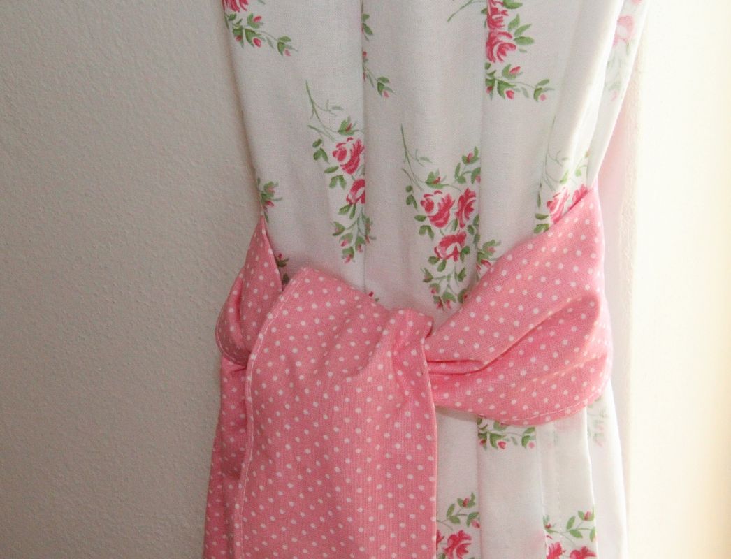 .Závěsy na okna 3 do dívčího pokoje