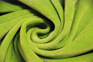 LUXUSNÍ SAMETOVÉ prostěradlo 90x220x15 cm, prodloužené, barva SAM 17-zelená (kiwi)